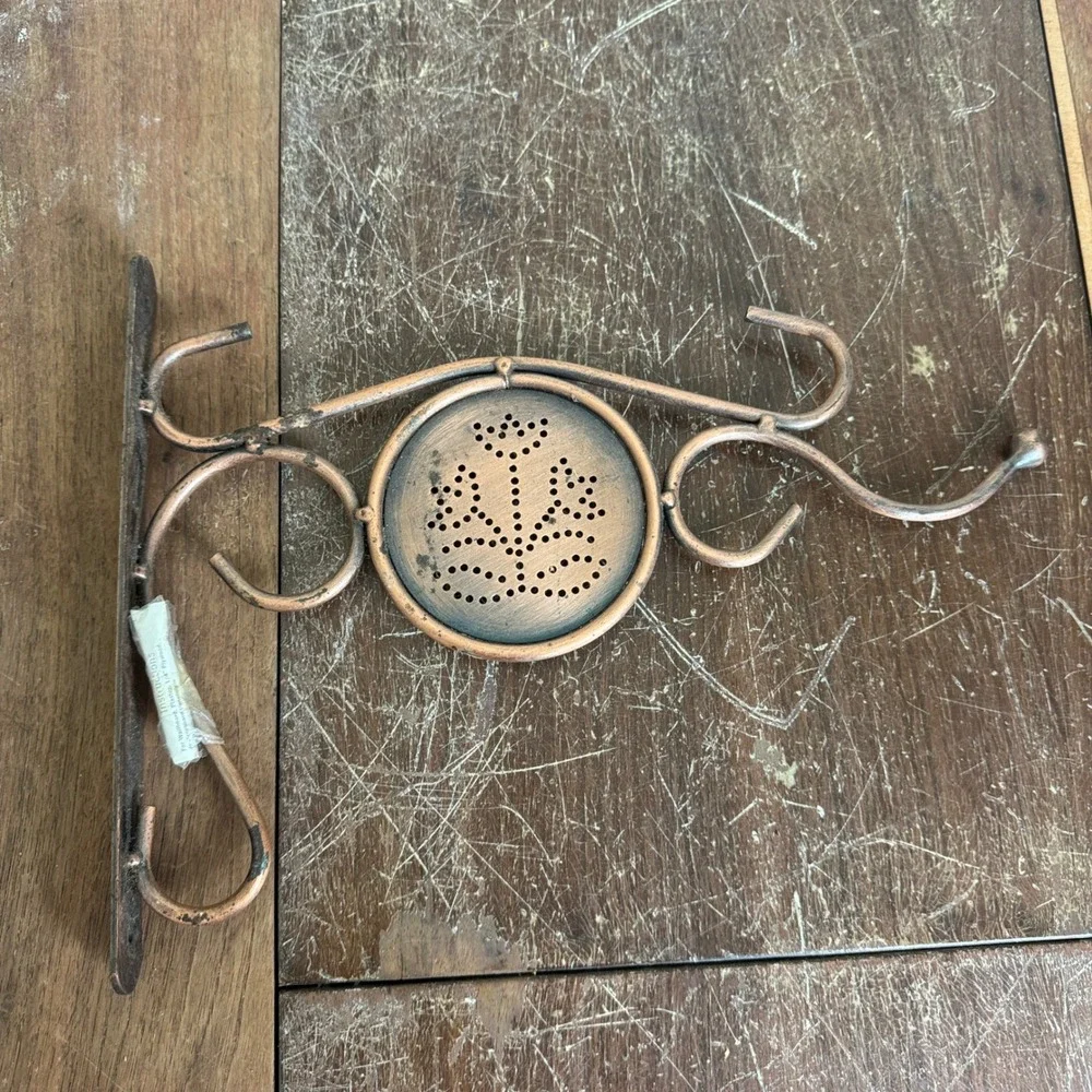 Hold-All Plant Bracket Decorative Wall Mount Hanging Planter Holder 11